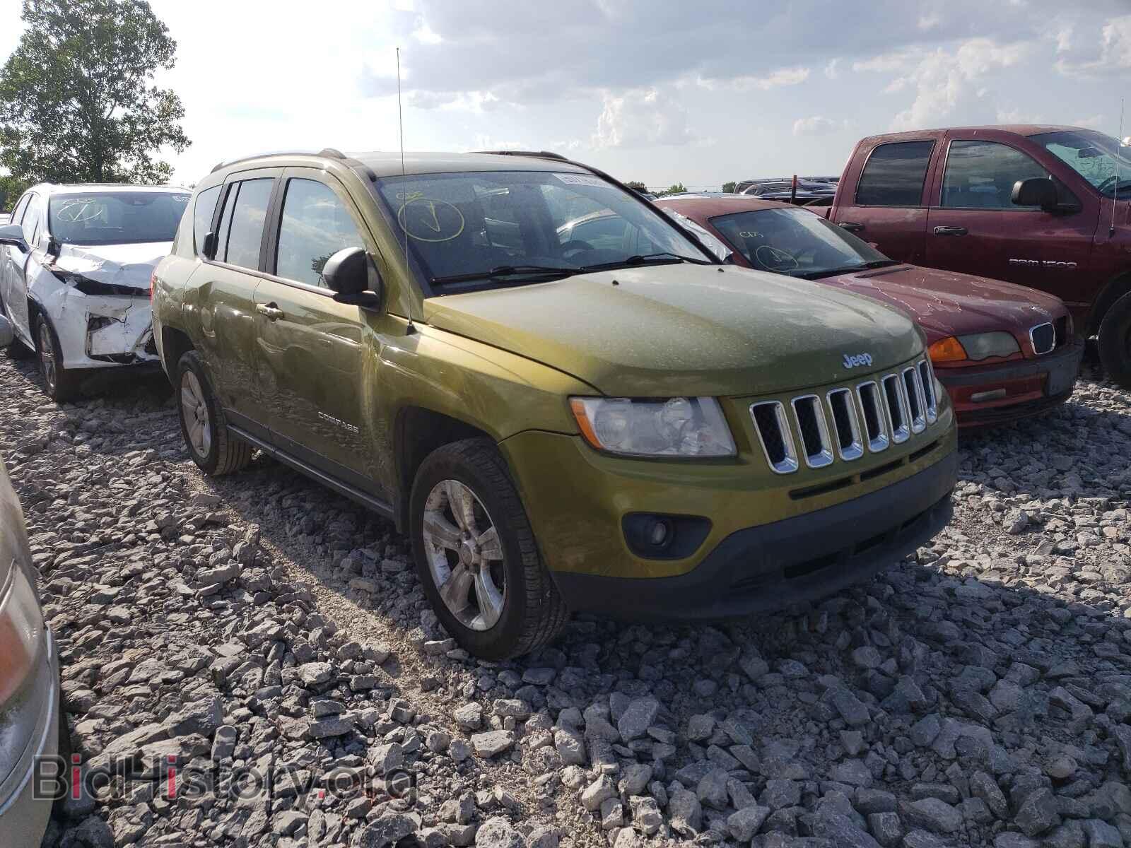 Фотография 1C4NJCBA7CD601185 - JEEP COMPASS 2012