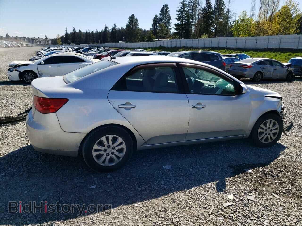 2011 KIA FORTE - VIN: KNAFT4A26B5401712 - Фото 3