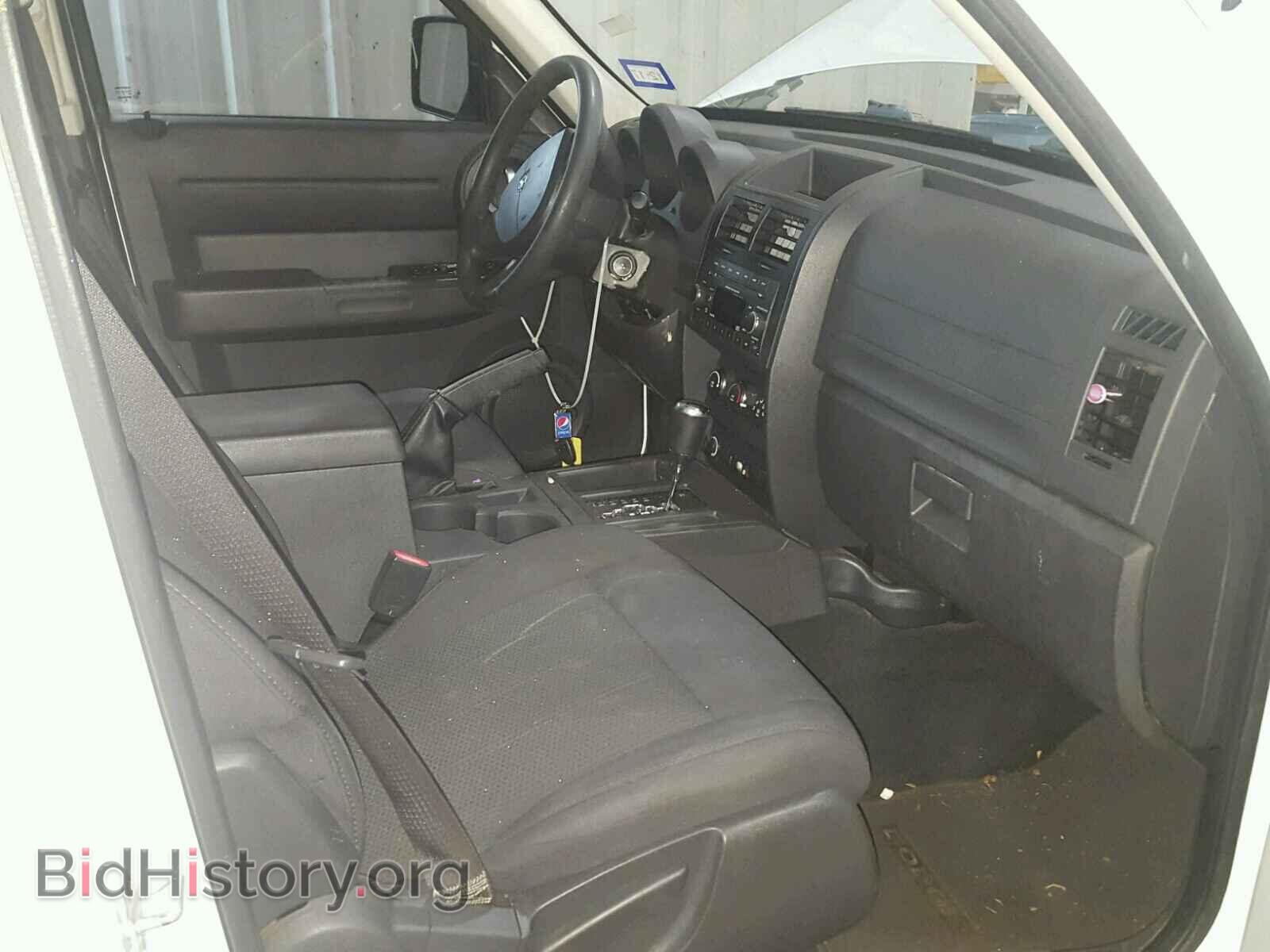 2011 DODGE NITRO - VIN: 1D4PT2GK4BW590134 - Фото 5
