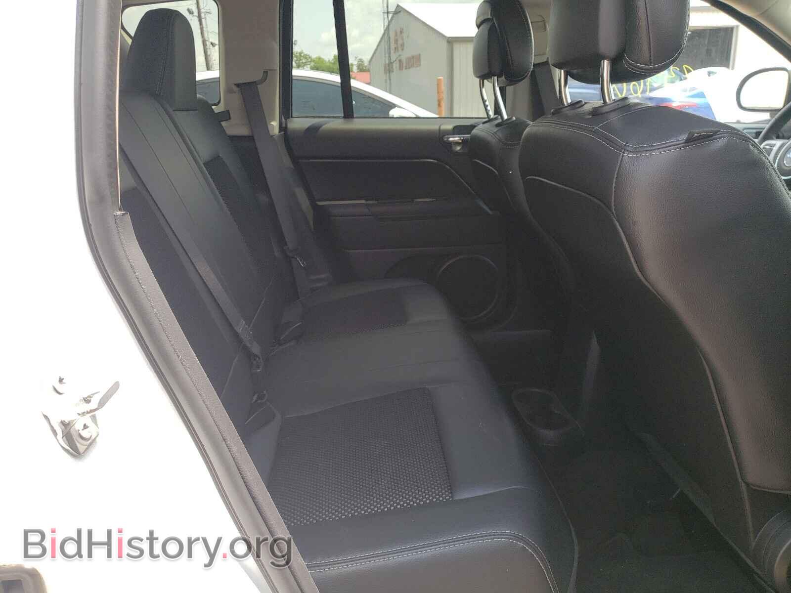 2016 JEEP COMPASS - VIN: 1C4NJDBBXGD587321 - Фото 6