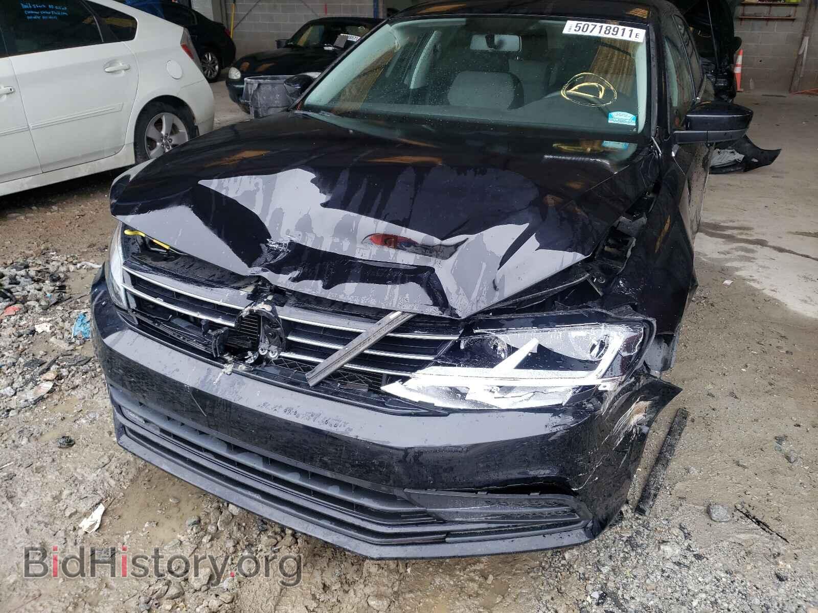 2017 VOLKSWAGEN JETTA - VIN: 3VW2B7AJ4HM294088 - Фото 9
