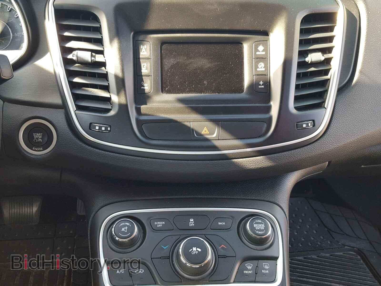 2016 CHRYSLER 200 - VIN: 1C3CCCAB6GN154560 - Photo 9