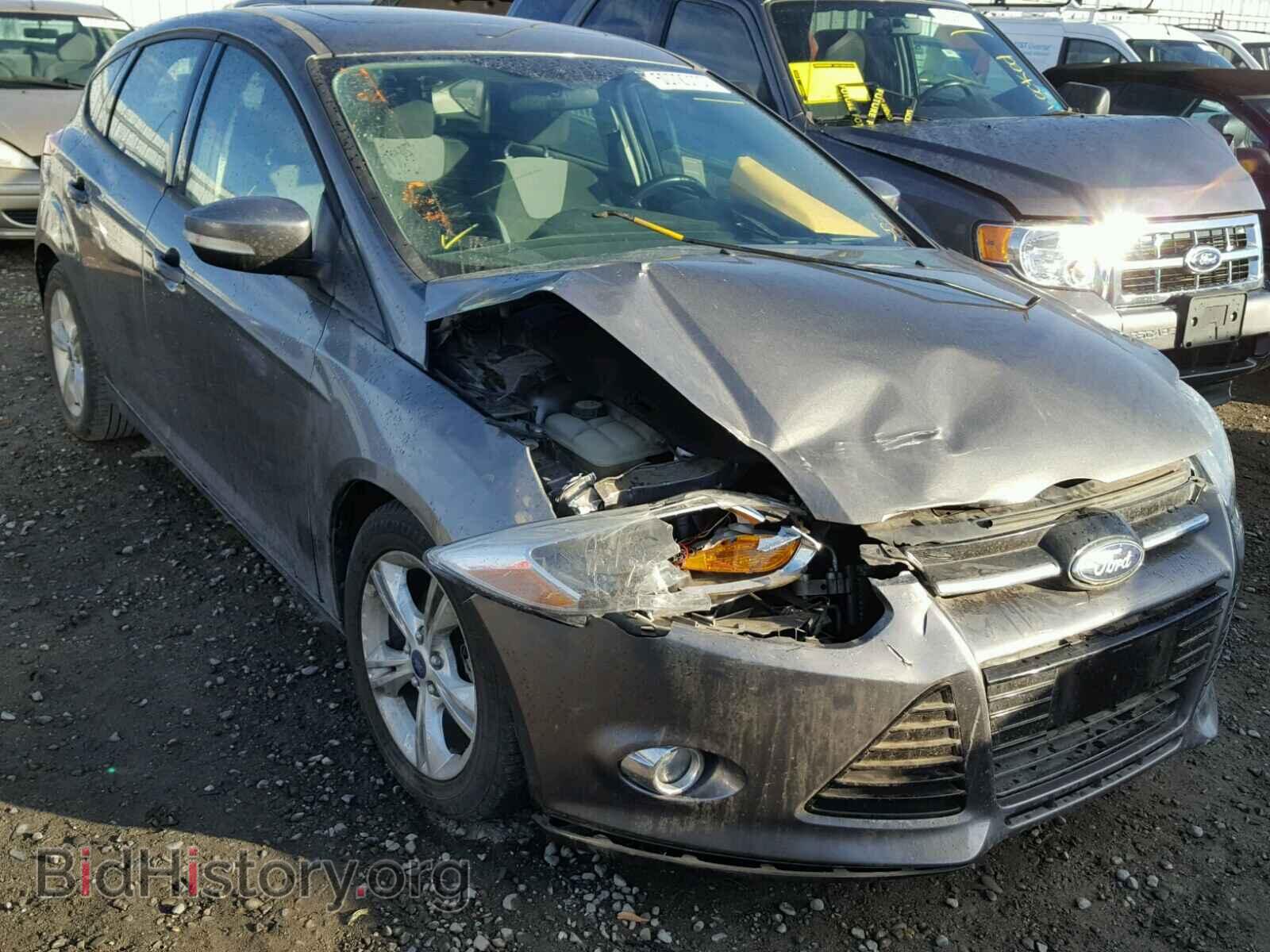 Photo 1FAHP3K28CL382379 - FORD FOCUS 2012