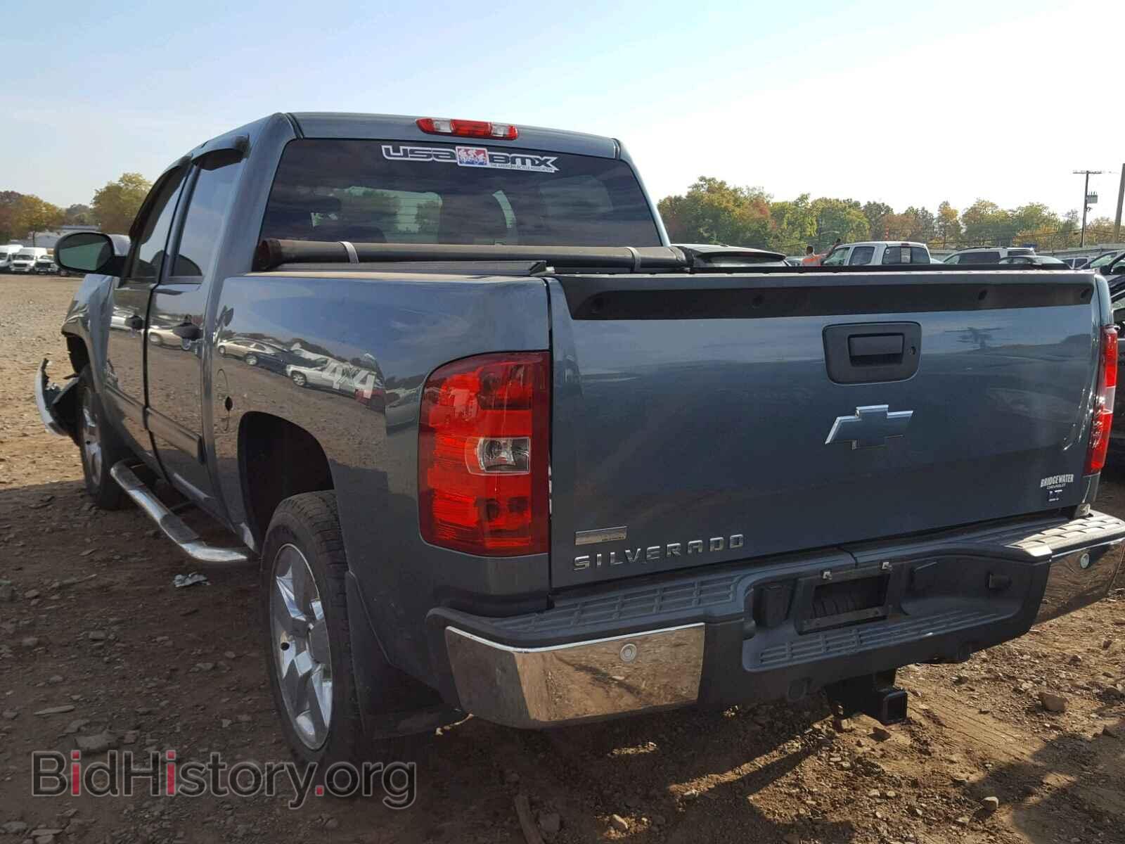 2011 CHEVROLET SILVERADO - VIN: 3GCPKSE36BG322860 - Фото 3