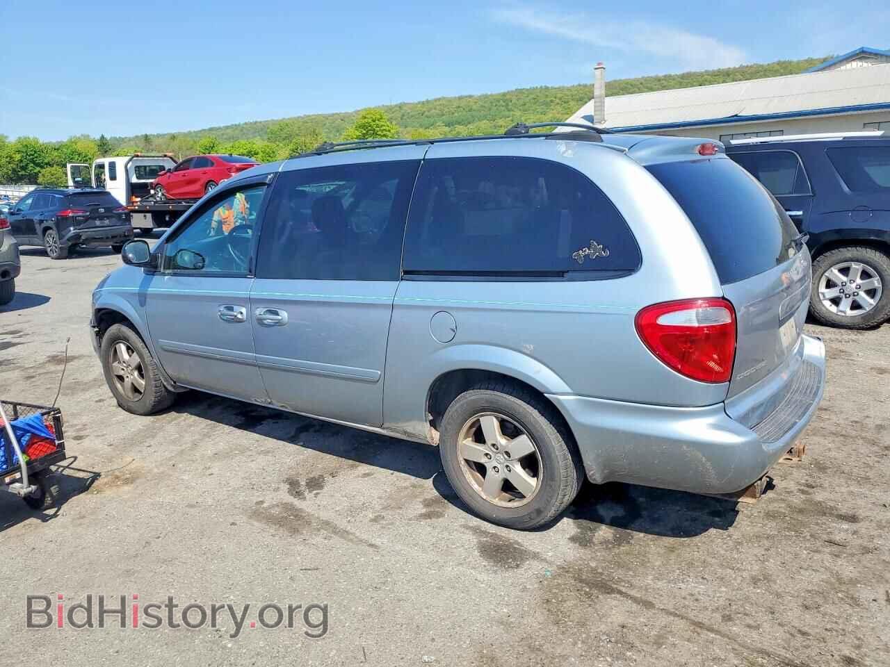 2005 DODGE CARAVAN - VIN: 2D4GP44L65R287673 - Photo 2