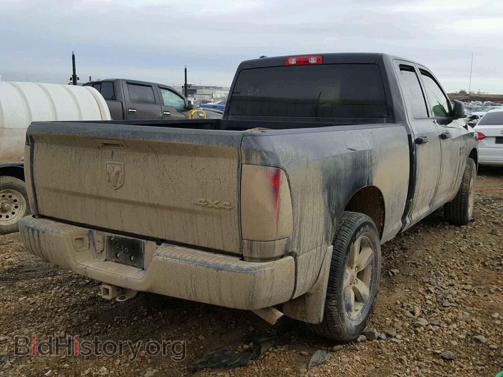2018 RAM 1500 ST - VIN: 1C6RR7FG2JS235748 - Фото 4