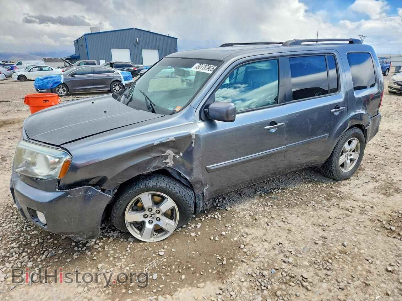 Photo 5FNYF4H62BB089463 - HONDA PILOT 2011
