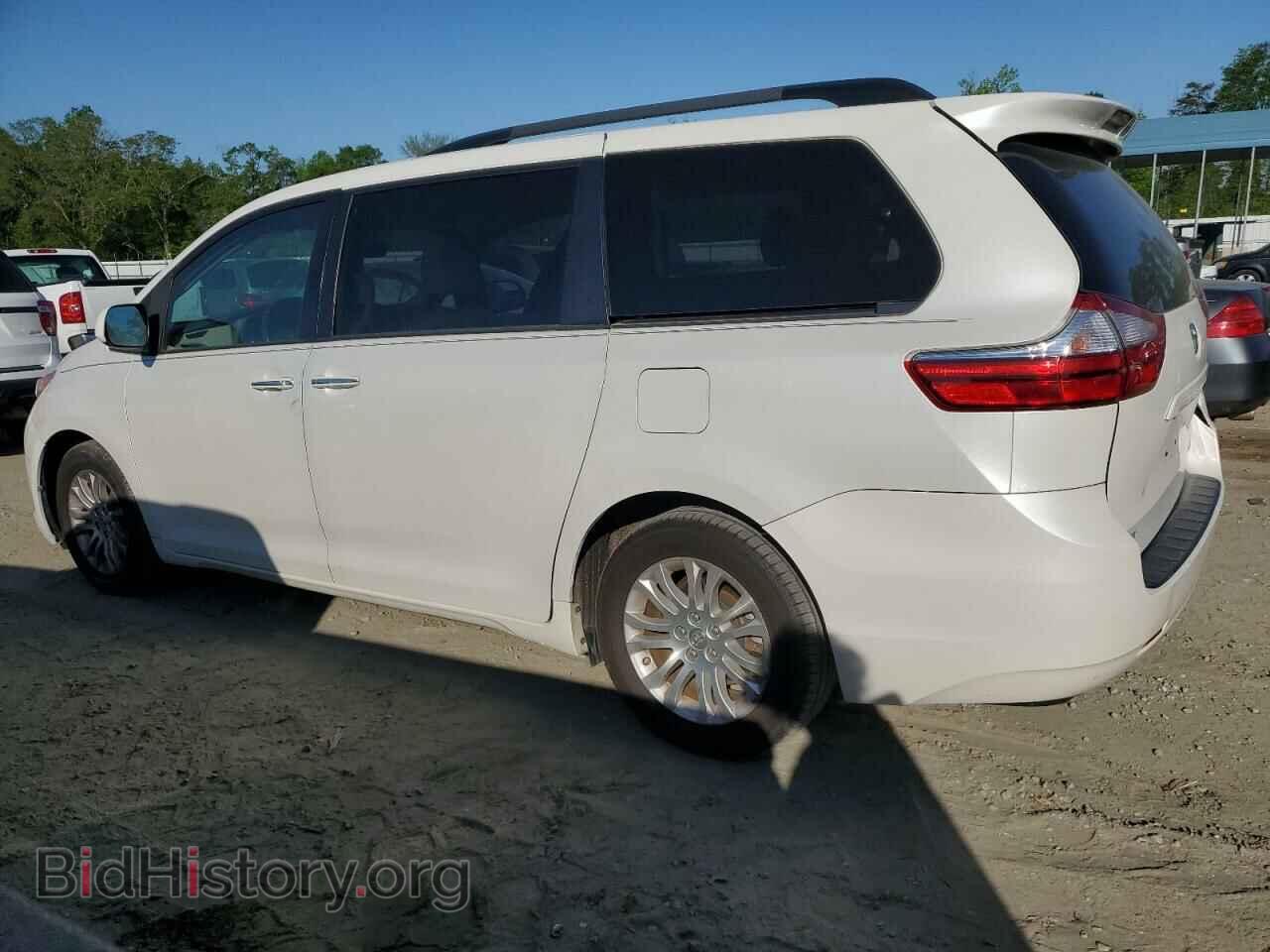 2016 TOYOTA All Models - VIN: 5TDYK3DC6GS711499 - Фото 2