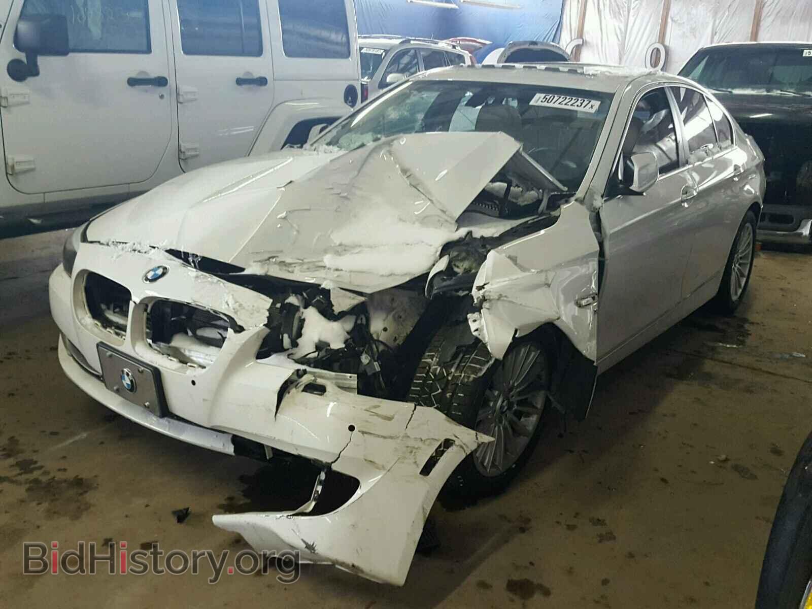2011 BMW 535 XI - VIN: WBAFU7C52BC870877 - Фото 2