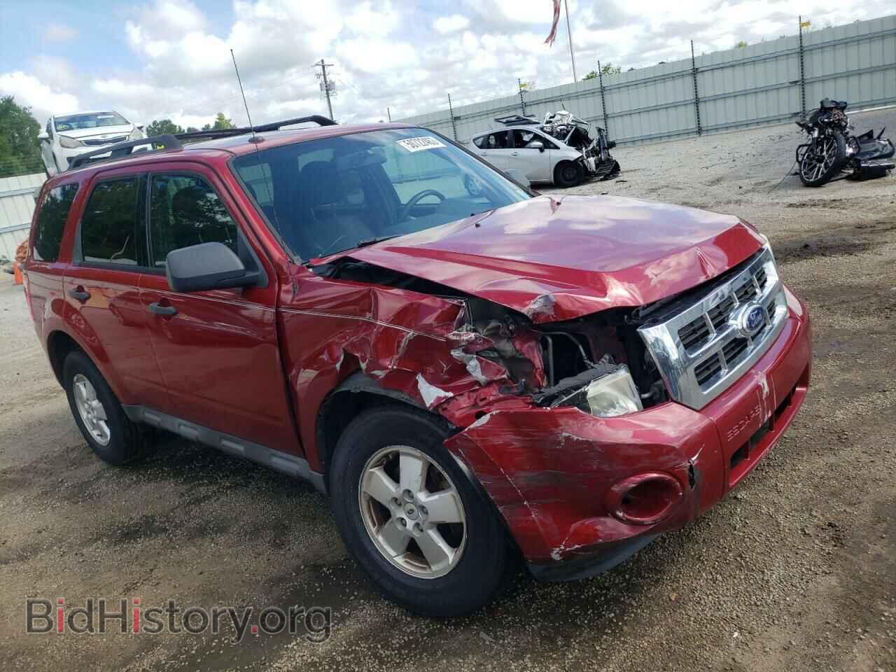 Фотография 1FMCU0D79BKA60466 - FORD ESCAPE 2011