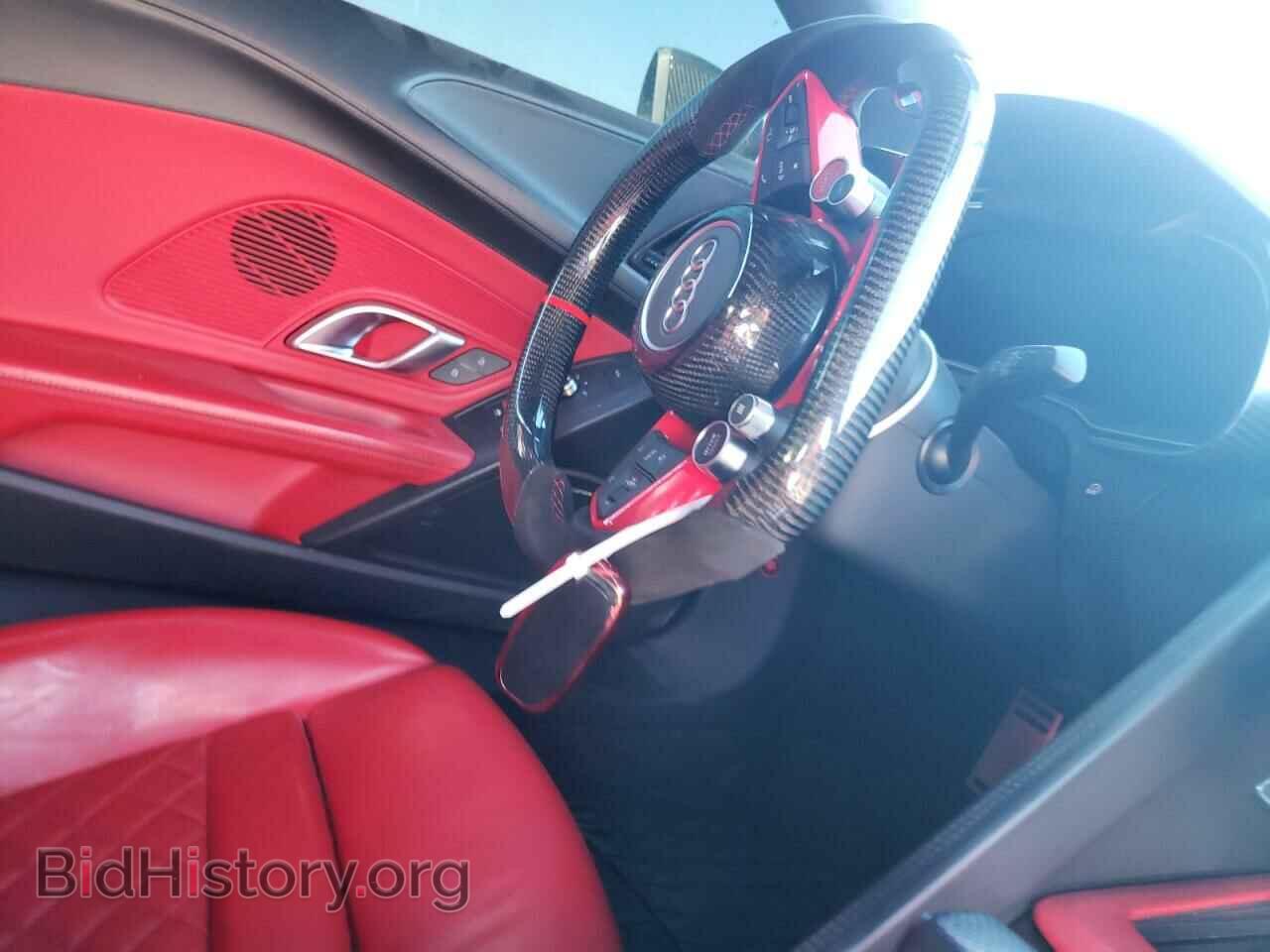 2017 AUDI R8 - VIN: WUAKBAFX6H7901926 - Фото 9