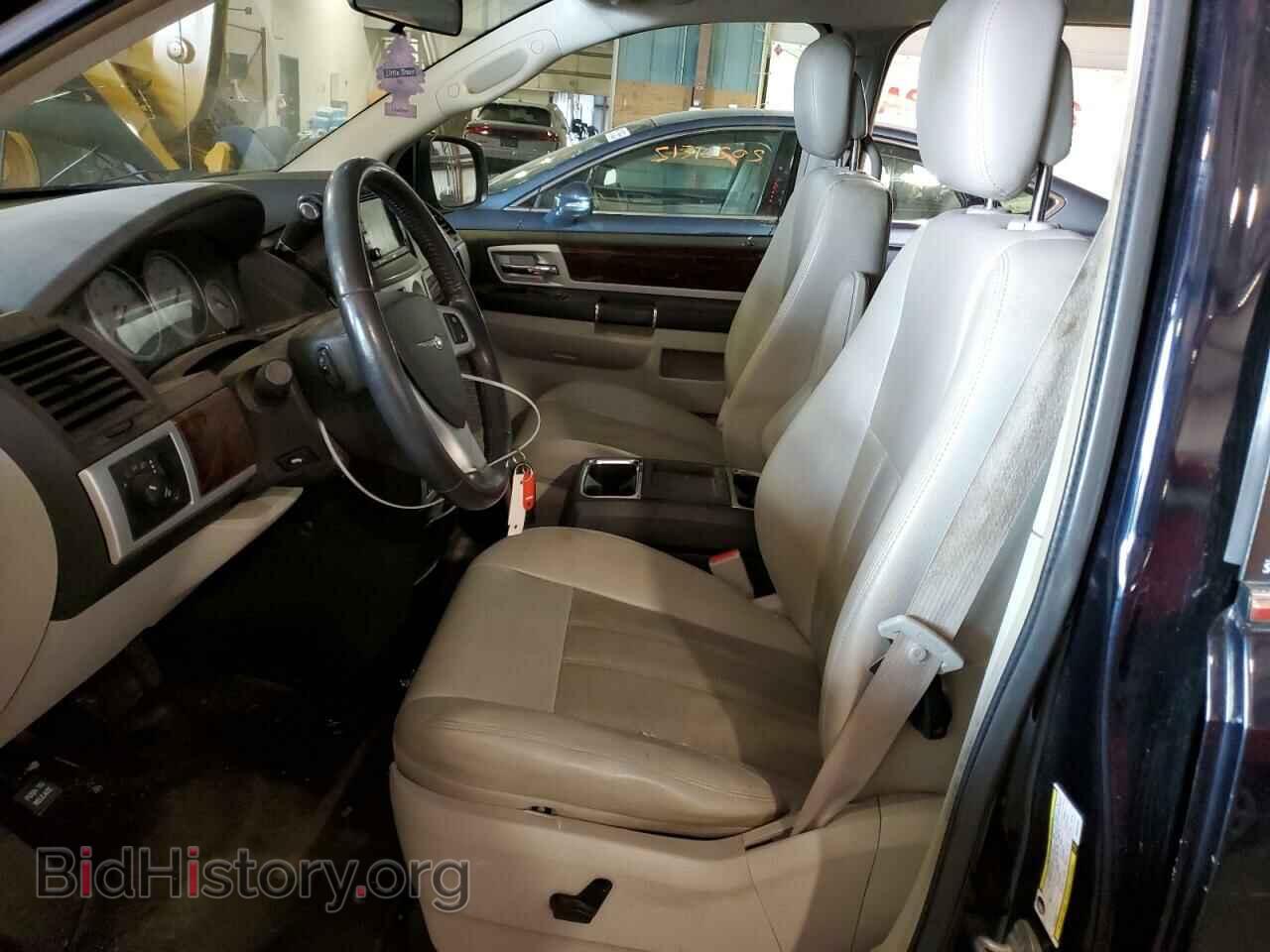 2010 CHRYSLER MINIVAN - VIN: 2A4RR8D19AR435101 - Фото 7