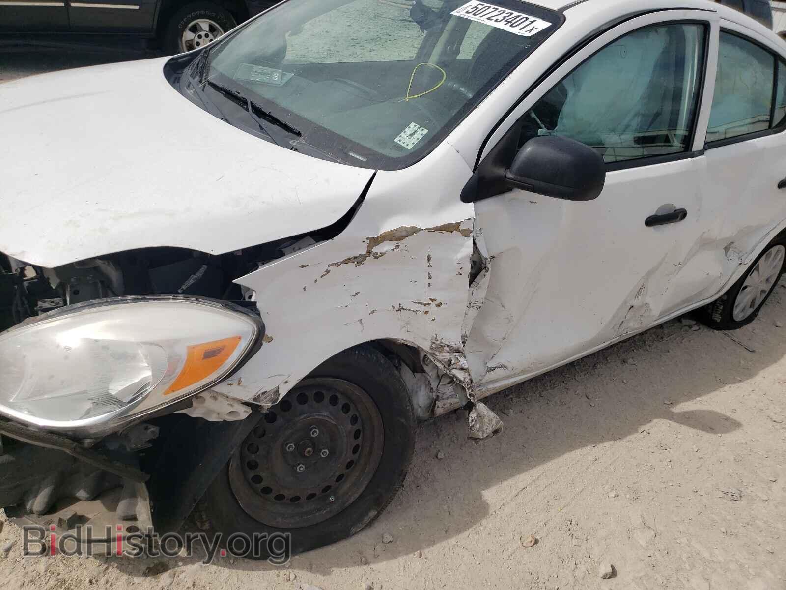 2014 NISSAN VERSA - VIN: 3N1CN7AP1EL856374 - Фото 9