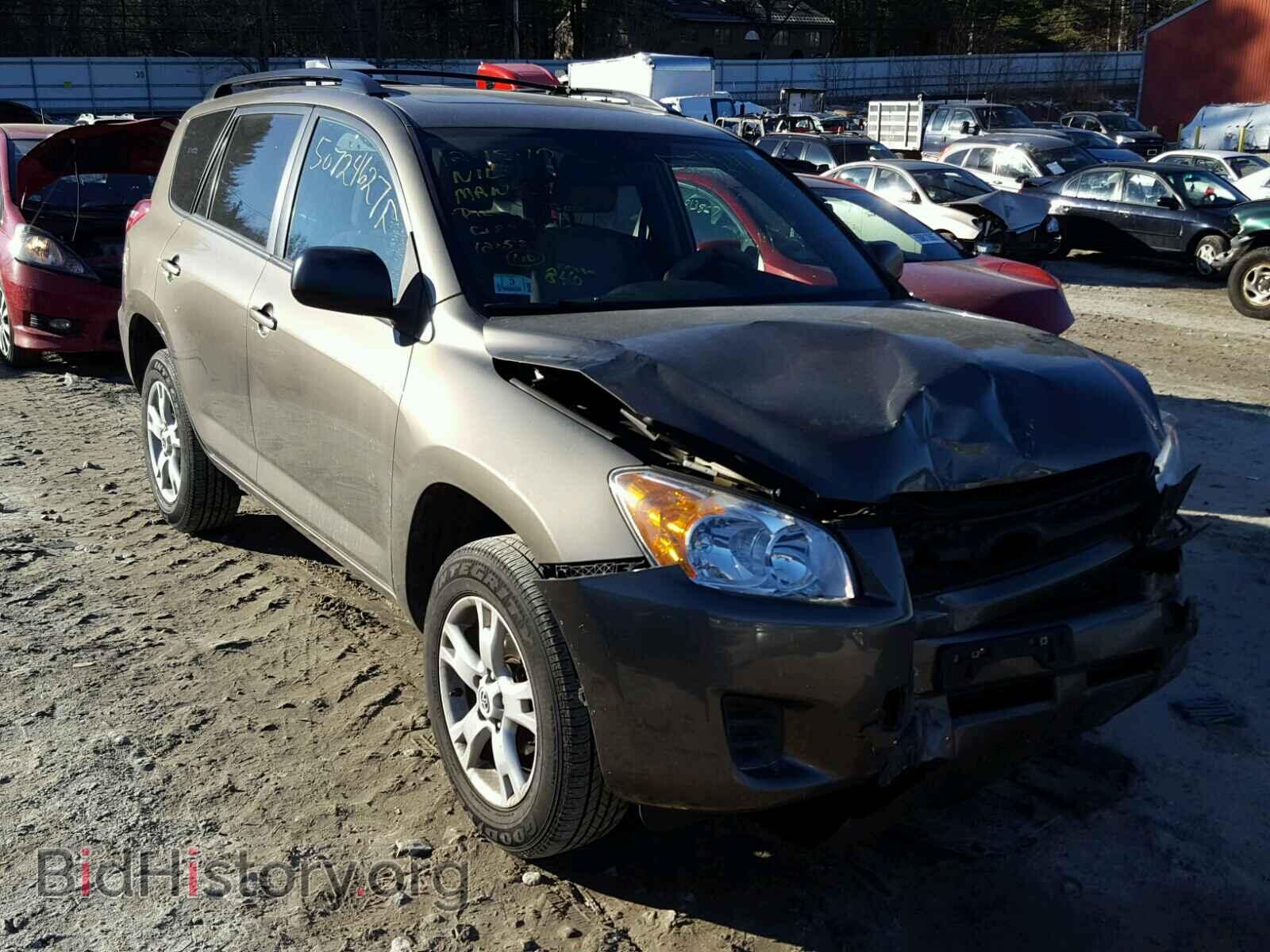 Фотография 2T3BF4DV6CW236768 - TOYOTA RAV4 2012