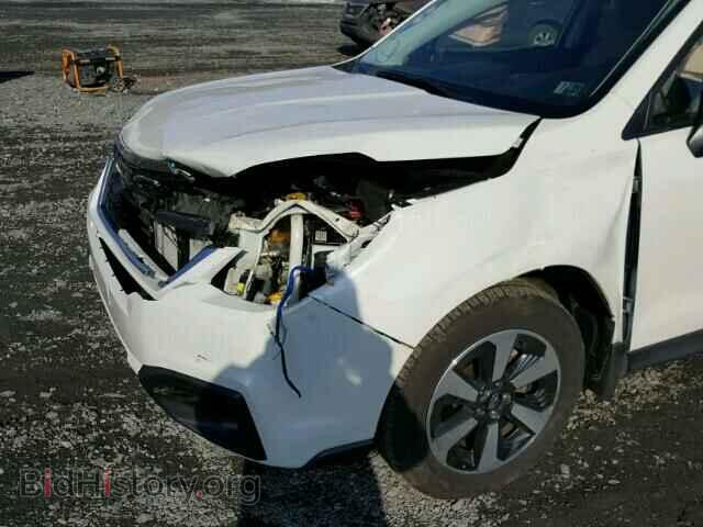 2017 SUBARU FORESTER - VIN: JF2SJAEC3HH414998 - Photo 9
