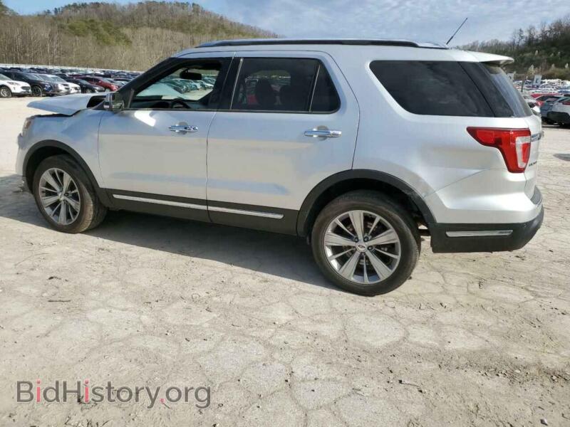 2018 Ford EXPLORER (VIN 1FM5K8F89JGB11484) — photo 2 of 15