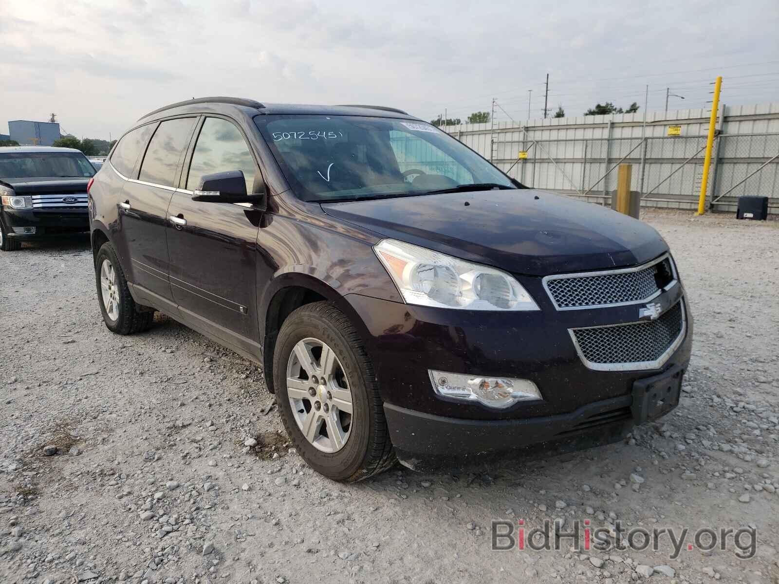 Photo 1GNLVFED0AS127518 - CHEVROLET TRAVERSE 2010