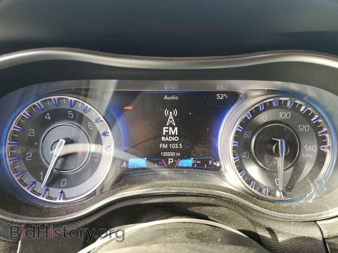 2015 CHRYSLER 300 - VIN: 2C3CCAAG7FH755807 - Фото 9