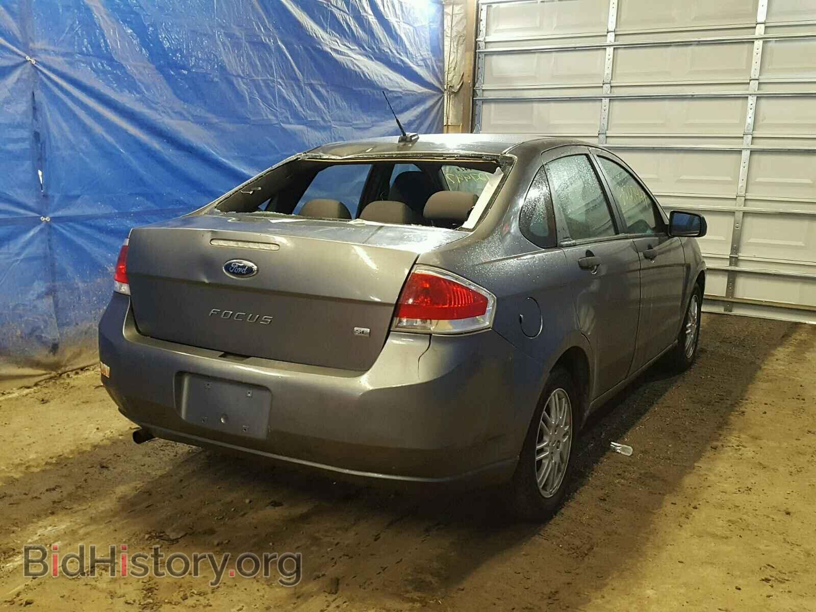 2010 FORD FOCUS - VIN: 1FAHP3FN9AW277706 - Photo 4