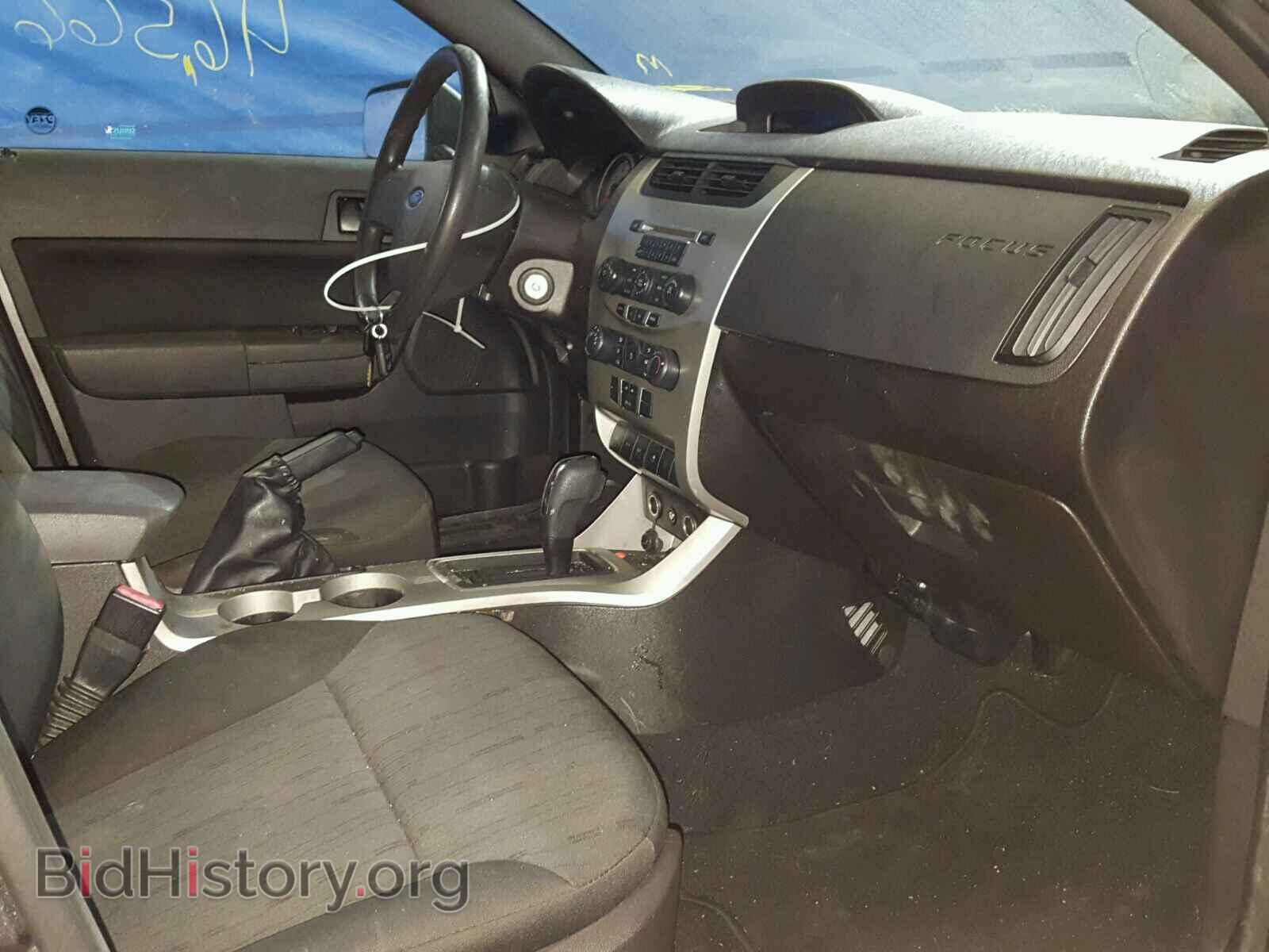 2010 FORD FOCUS - VIN: 1FAHP3FN9AW277706 - Photo 5