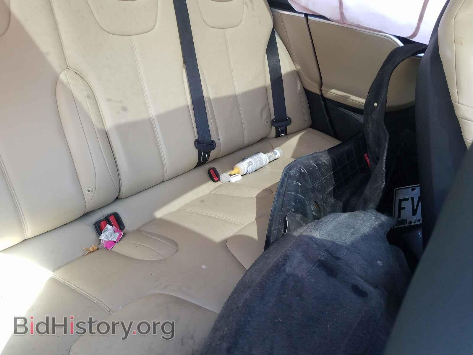 2015 TESLA MODEL S - VIN: 5YJSA1E20FF108411 - Photo 6