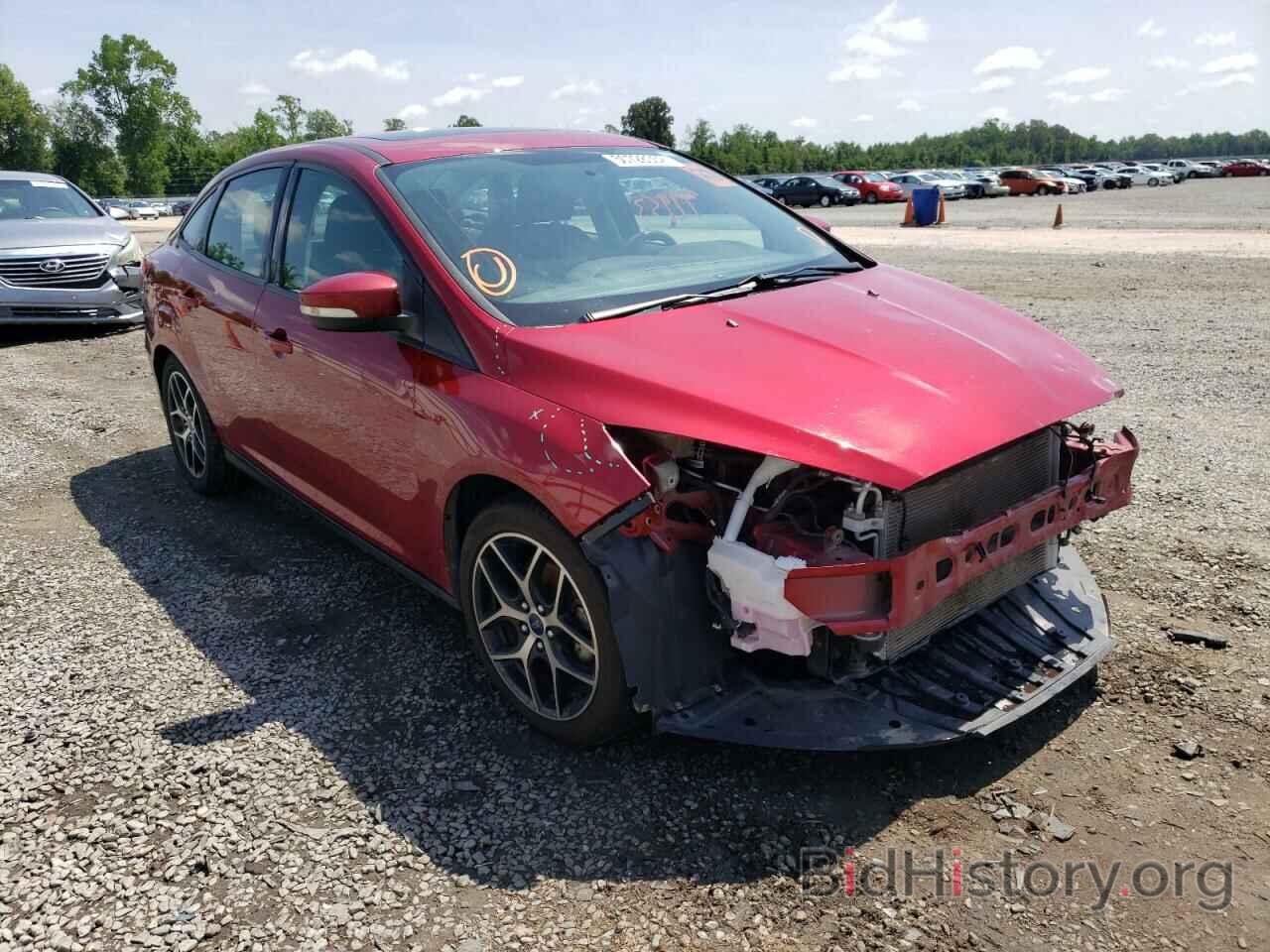 Photo 1FADP3H25HL318880 - FORD FOCUS 2017