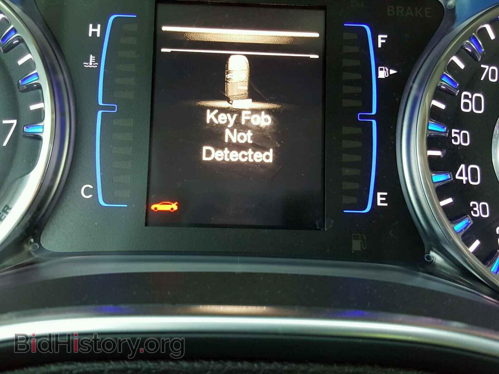 2016 CHRYSLER 200 - VIN: 1C3CCCABXGN185116 - Фото 8