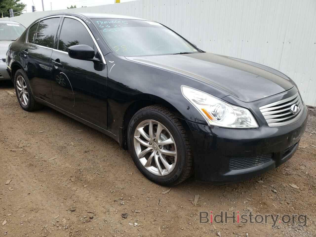 Photo JNKCV61FX9M051093 - INFINITI G37 2009