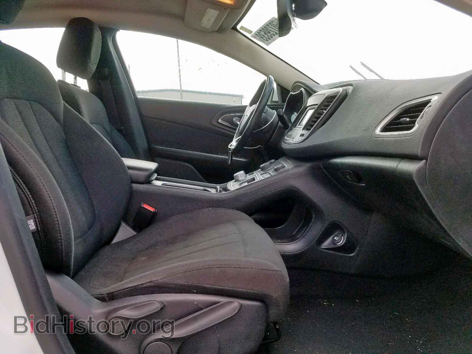 2016 CHRYSLER 200 - VIN: 1C3CCCAB5GN154386 - Photo 5