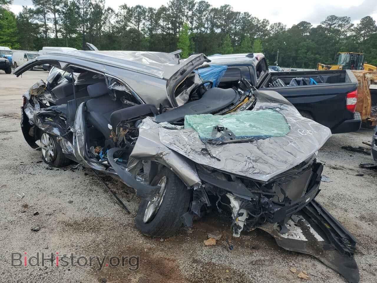 2017 KIA SORENTO - VIN: 5XYPGDA58HG206541 - Фото 4