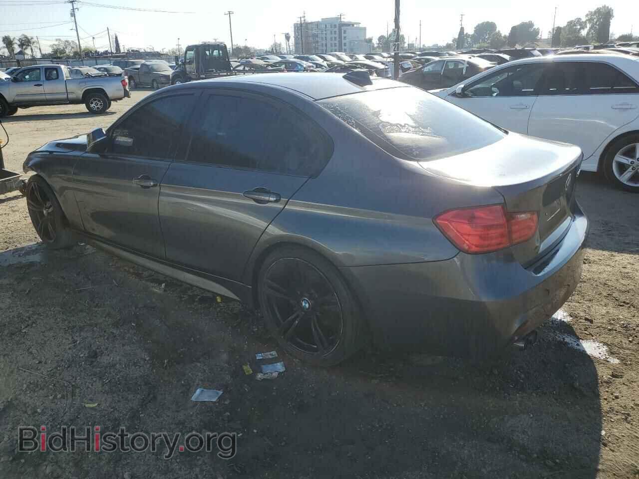 2012 BMW 3 SERIES - VIN: WBA3A5C57CF256875 - Фото 2
