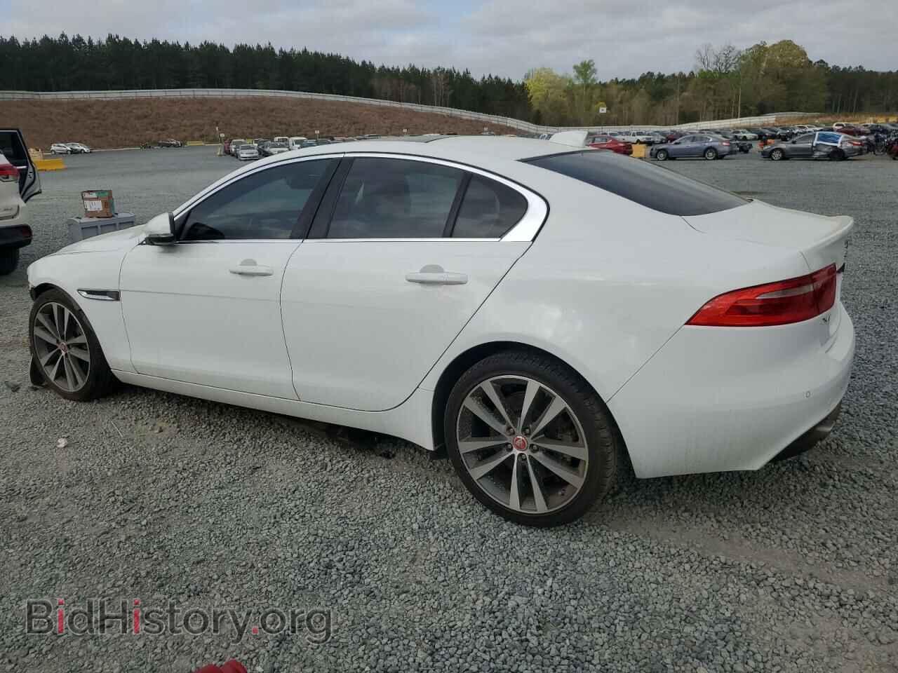 2018 JAGUAR XE - VIN: SAJAE4FX7JCP36002 - Фото 2