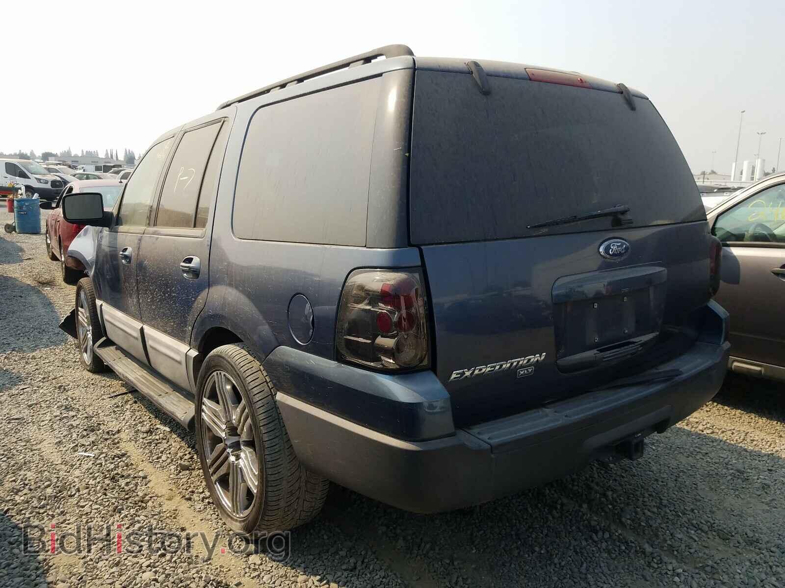 2005 FORD EXPEDITION - VIN: 1FMPU15535LA75015 - Фото 3