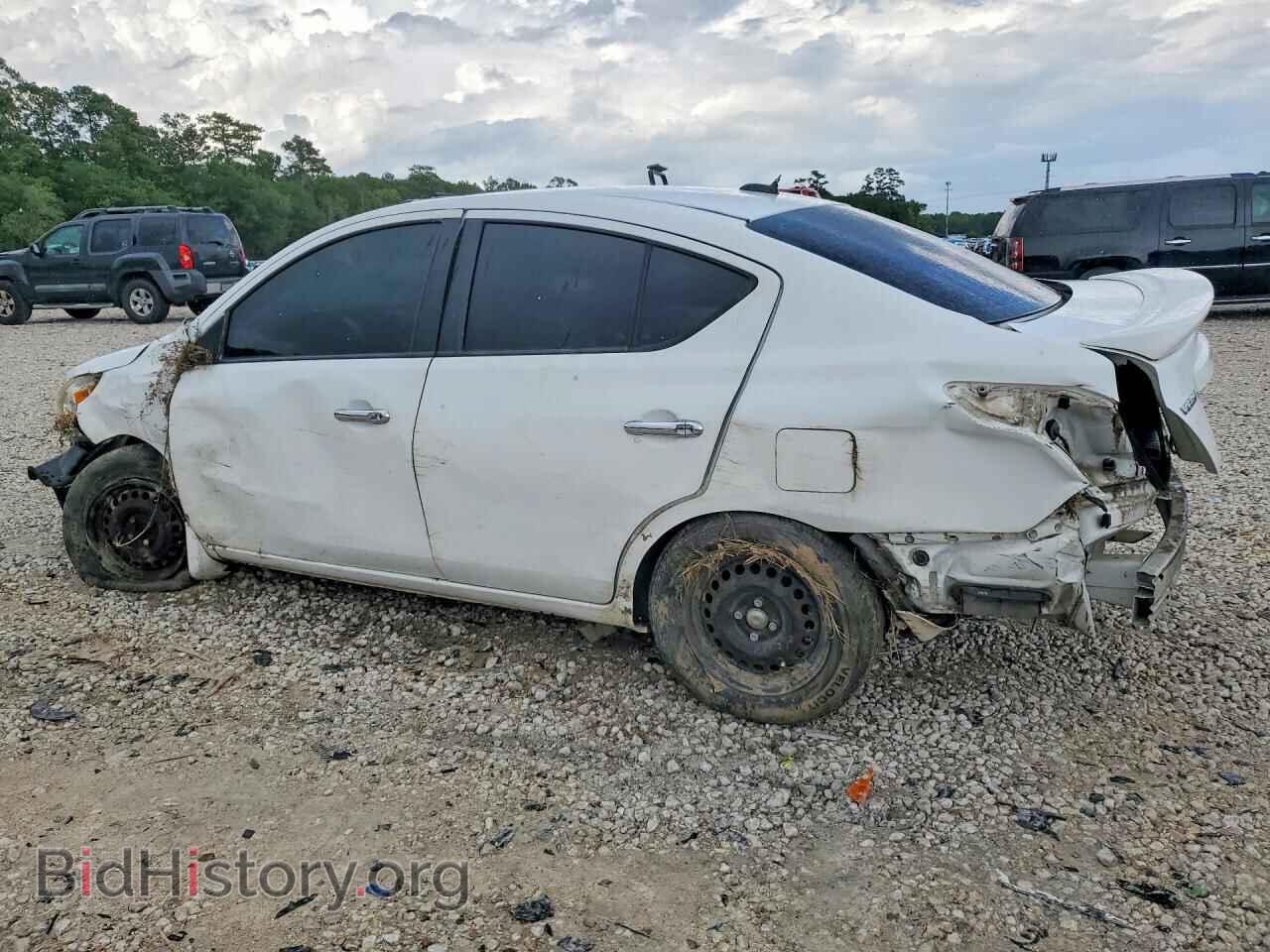 2015 NISSAN VERSA - VIN: 3N1CN7AP2FL904059 - Фото 2
