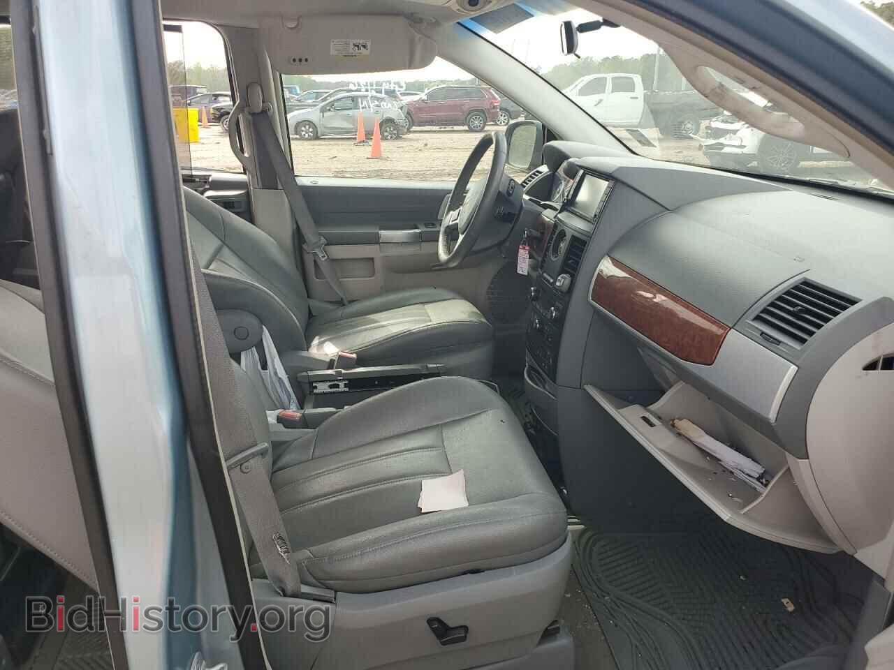 2008 CHRYSLER MINIVAN - VIN: 2A8HR54P48R672814 - Фото 7