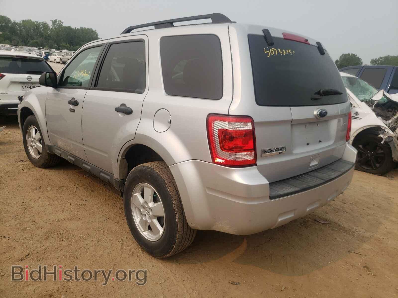 2011 FORD ESCAPE - VIN: 1FMCU0D7XBKC48848 - Фото 3