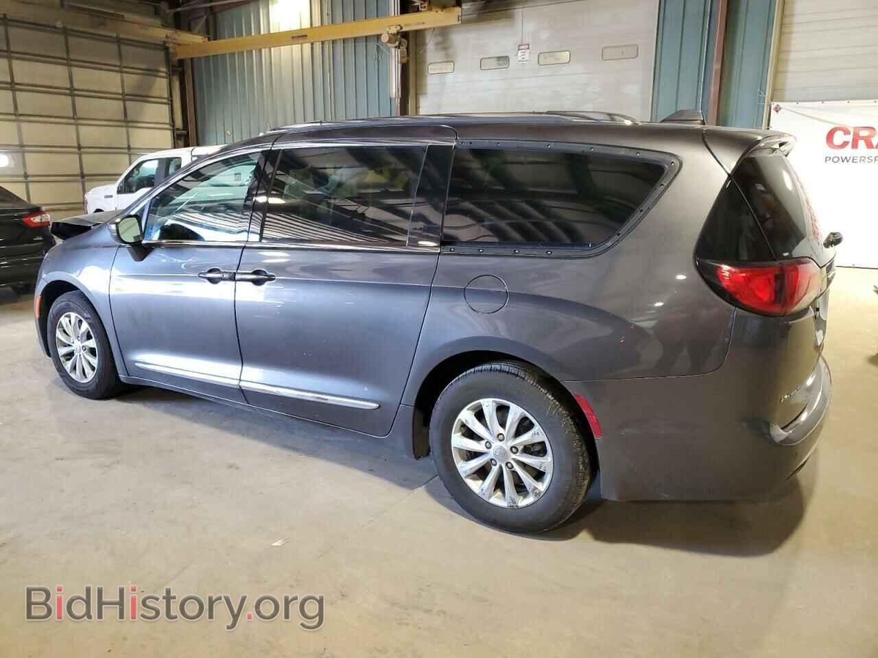 2019 CHRYSLER PACIFICA - VIN: 2C4RC1BG8KR625687 - Фото 2