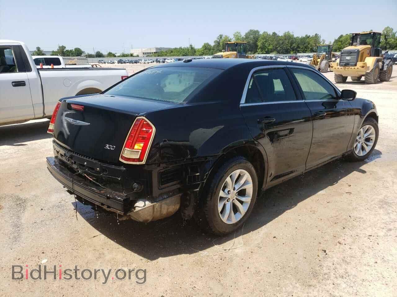 2012 CHRYSLER 300 - VIN: 2C3CCAAG0CH153309 - Фото 4