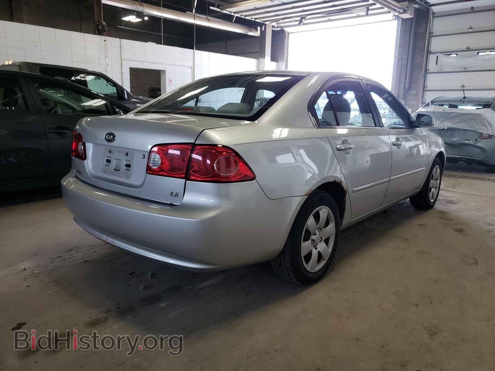 2008 KIA OPTIMA - VIN: KNAGE123785244687 - Фото 4