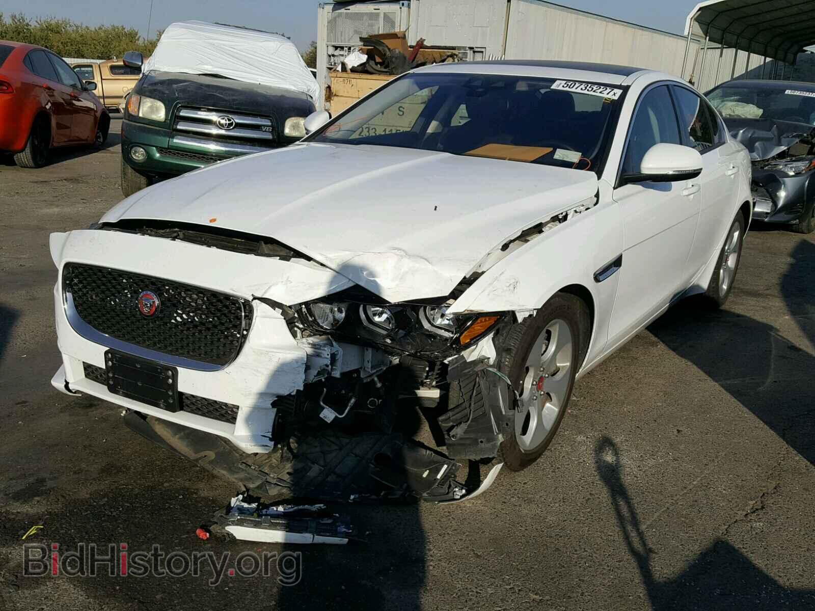 2017 JAGUAR XE - VIN: SAJAR4BG5HA966833 - Фото 2