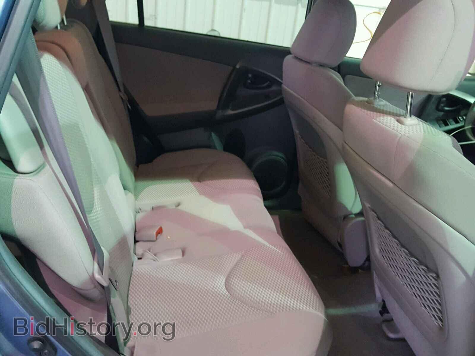 2011 TOYOTA RAV4 - VIN: 2T3BF4DV5BW105247 - Photo 6