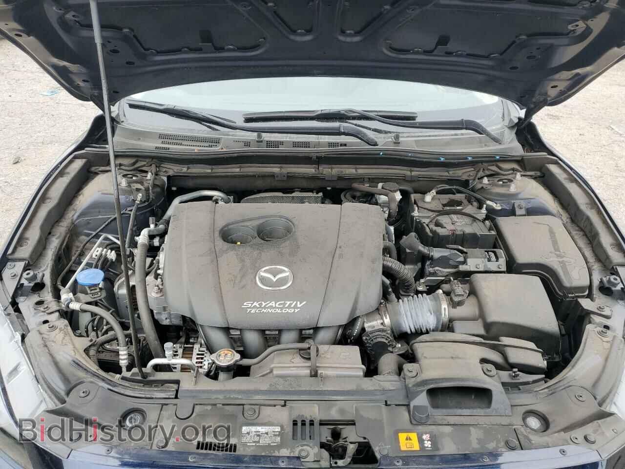 2018 MAZDA 3 - VIN: 3MZBN1L38JM272104 - Фото 11