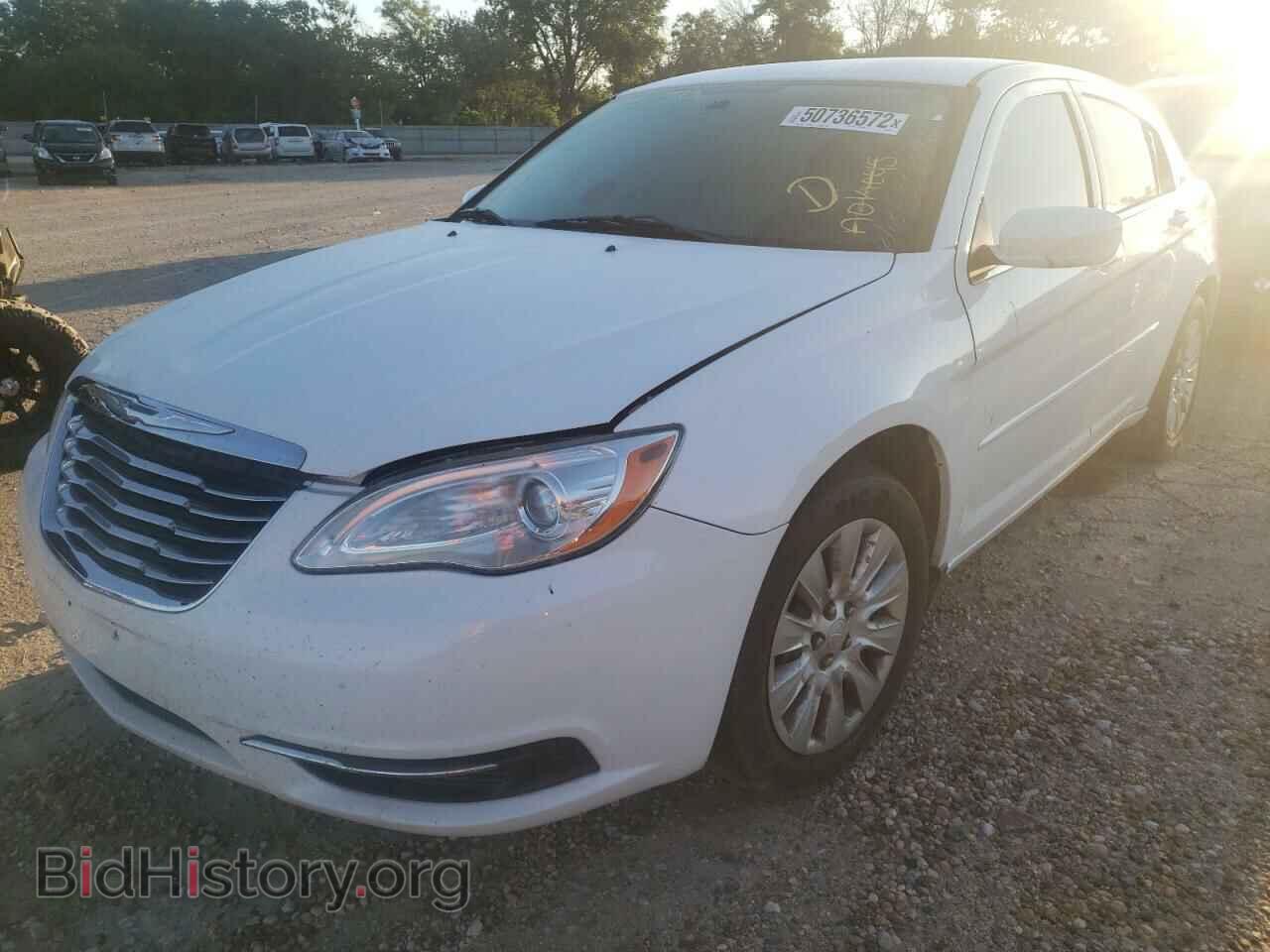 2011 CHRYSLER 200 - VIN: 1C3BC4FB2BN553792 - Photo 2