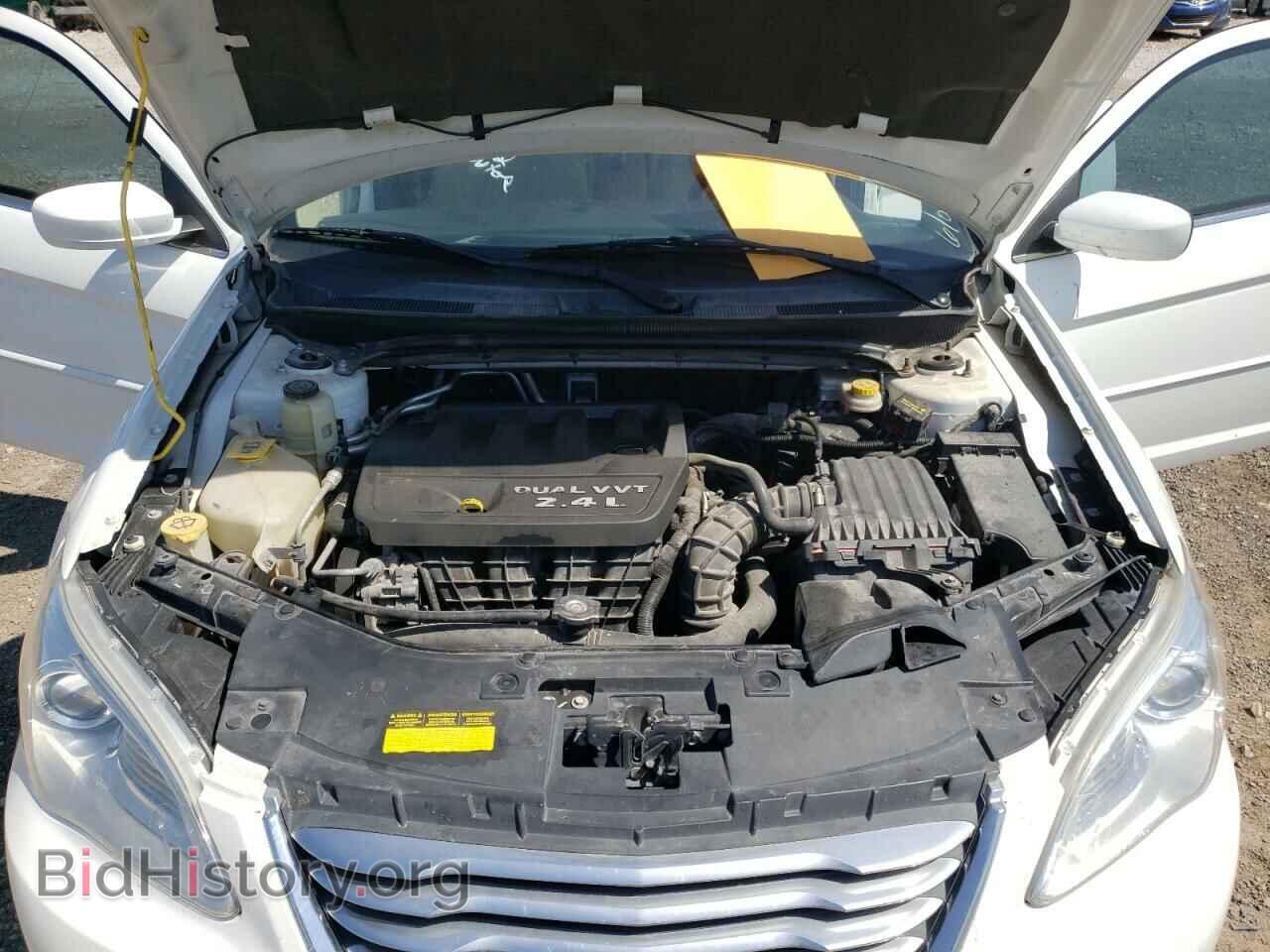 2011 CHRYSLER 200 - VIN: 1C3BC4FB2BN553792 - Photo 7