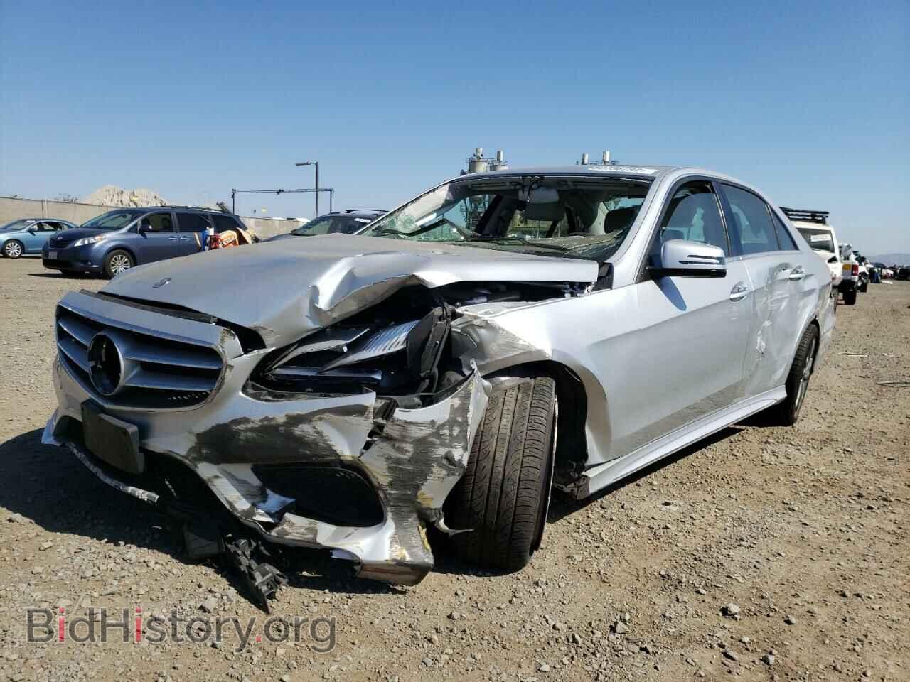 2014 MERCEDES-BENZ E-CLASS - VIN: WDDHF5KB1EA836372 - Фото 2