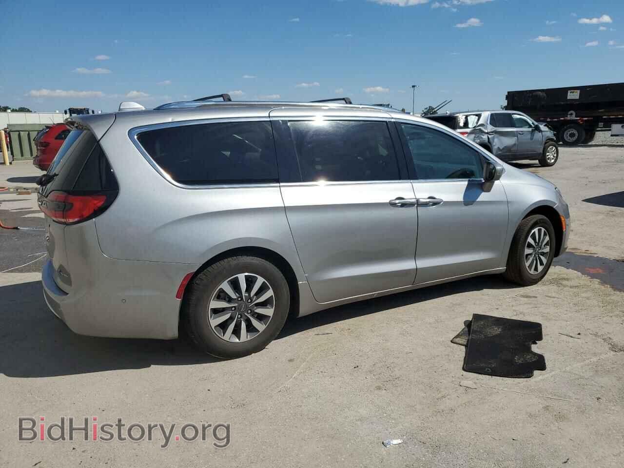 2021 CHRYSLER PACIFICA - VIN: 2C4RC1L73MR594656 - Фото 3
