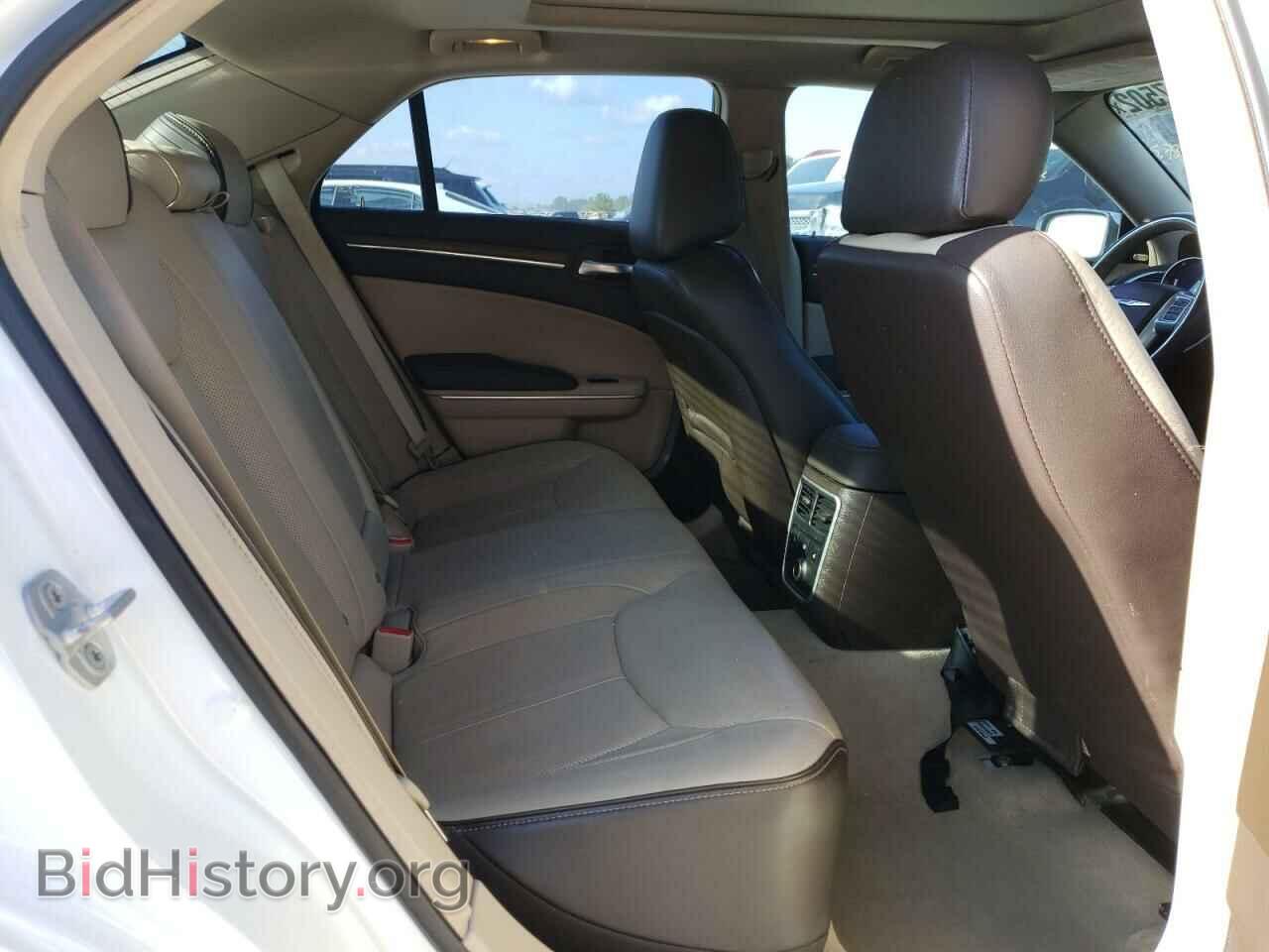 2013 CHRYSLER 300 - VIN: 2C3CCAPT3DH533220 - Фото 6