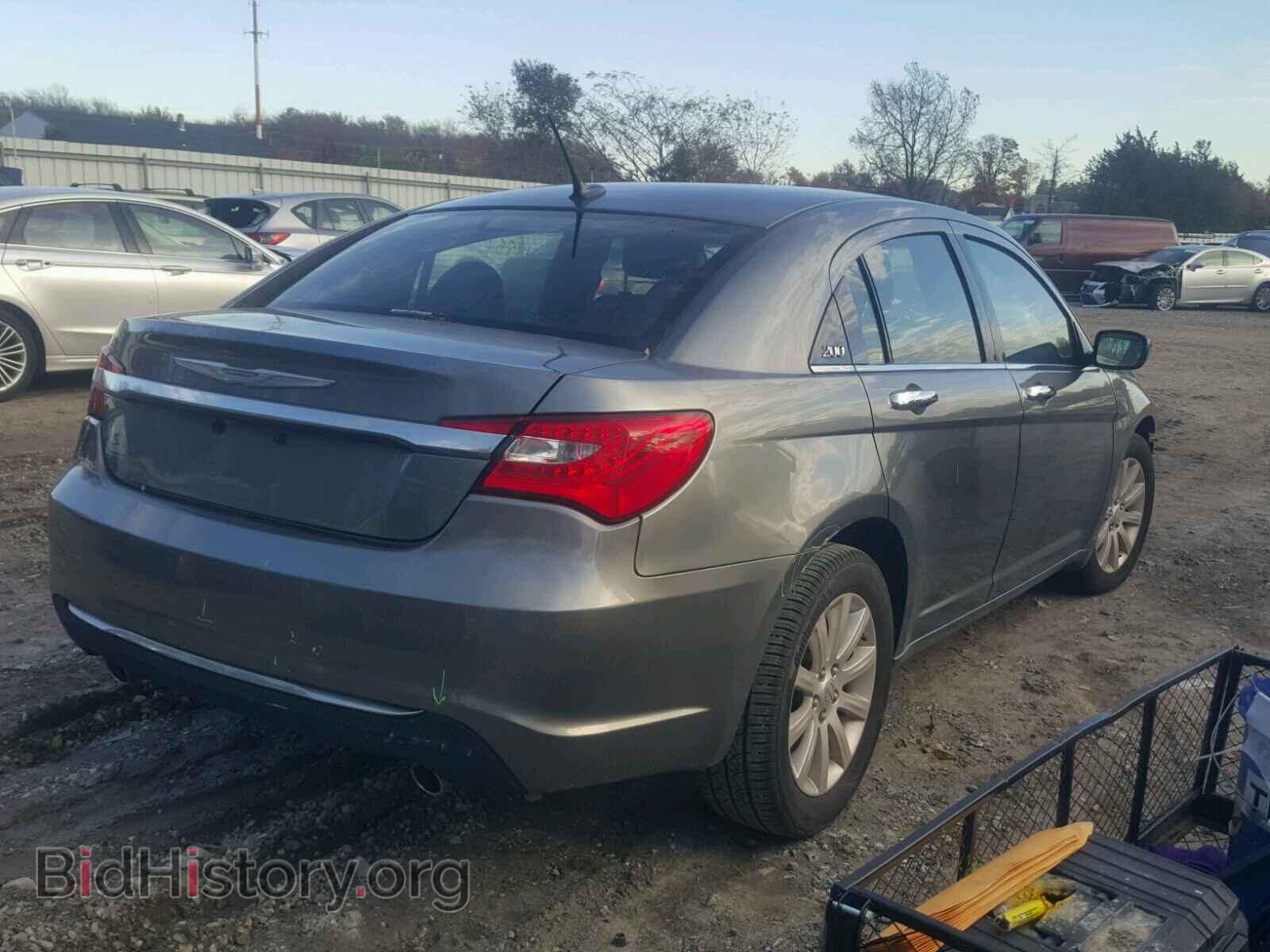 2013 CHRYSLER 200 - VIN: 1C3CCBCG4DN751902 - Фото 4