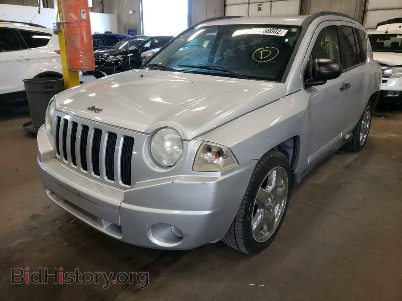 2007 JEEP COMPASS - VIN: 1J8FT57W17D116909 - Фото 2
