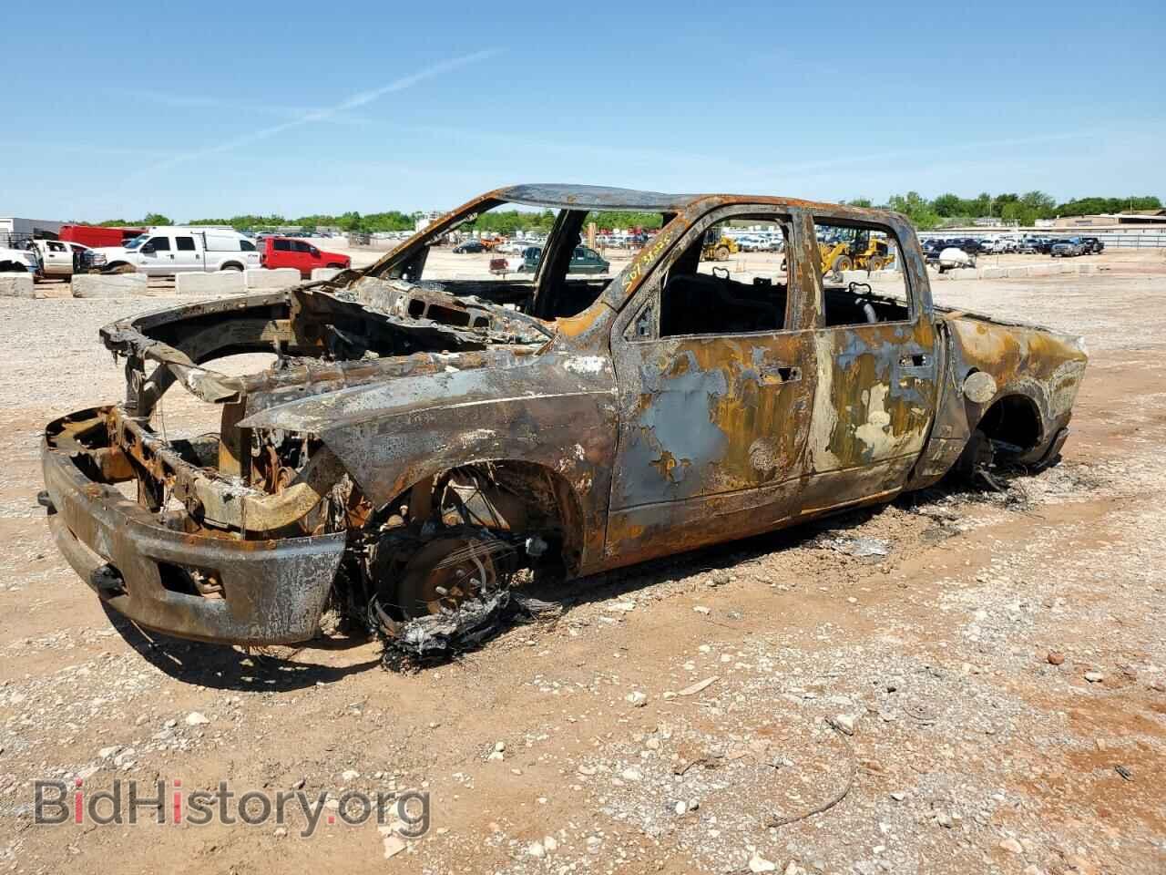 Photo 1D7RV1CT3AS123890 - DODGE All Models 2010
